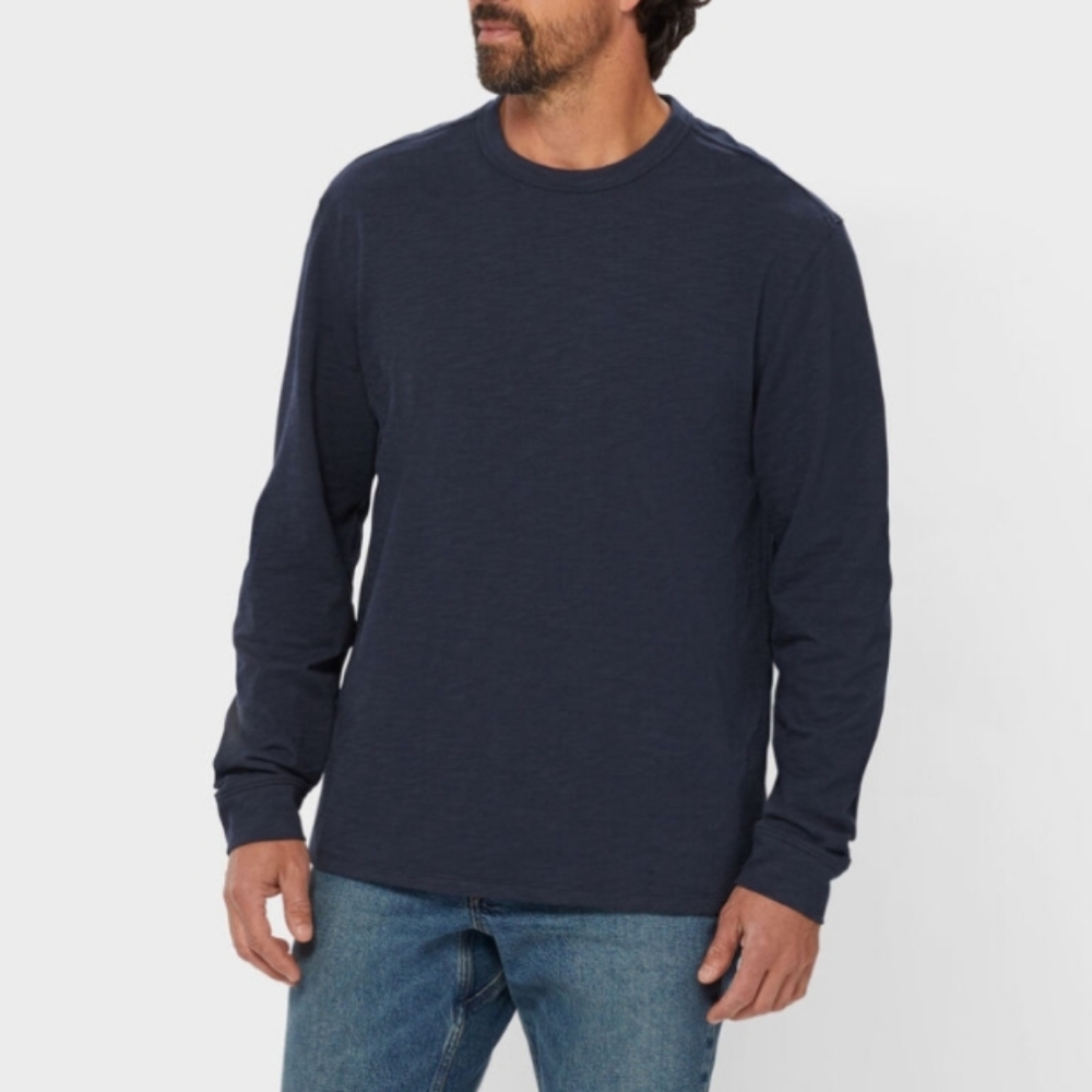 Deluth Trading Longtail Relaxed Fit Navy Crewneck Shirt. Size Medium. NWT